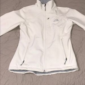 White Northface Apex Jacket